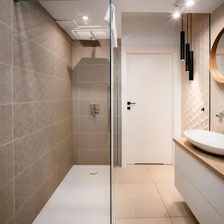 River's Touch Grand Z Widokiem Na Odre *