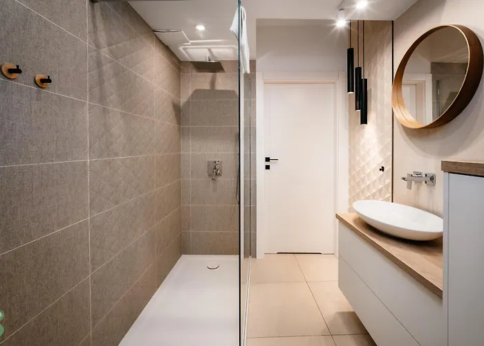 River's Touch Grand Z Widokiem Na Odre *